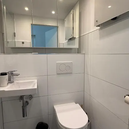 Modern 5-room In Düsseldorf